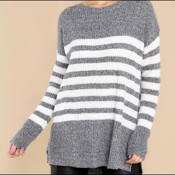 long gray & white striped sweater. - Picture 2 of 4